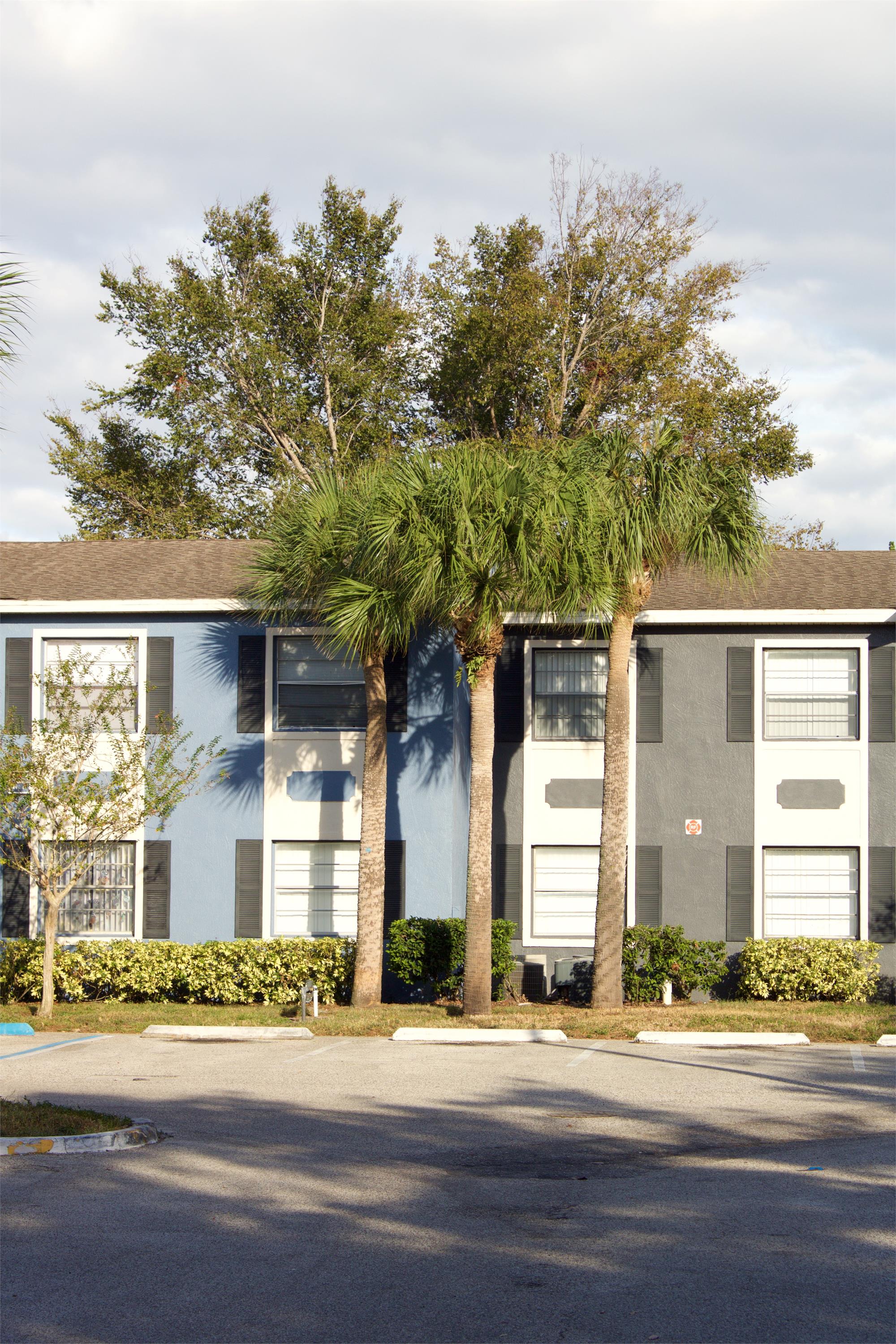 2515 N. Alafaya Trl # 27